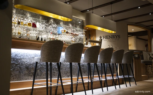 Hotel-Platte-Henrys-Bar-FotoHotel-sabrinity.jpg