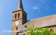 FerienweltWinterberg_2018_Züschen_St. Johannes Baptist_Kath. Kirche_Sommer.jpg