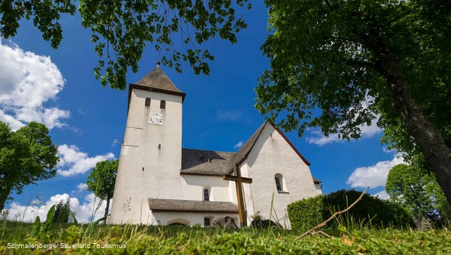 St. Cyriakus Pfarrkirche Berghausen